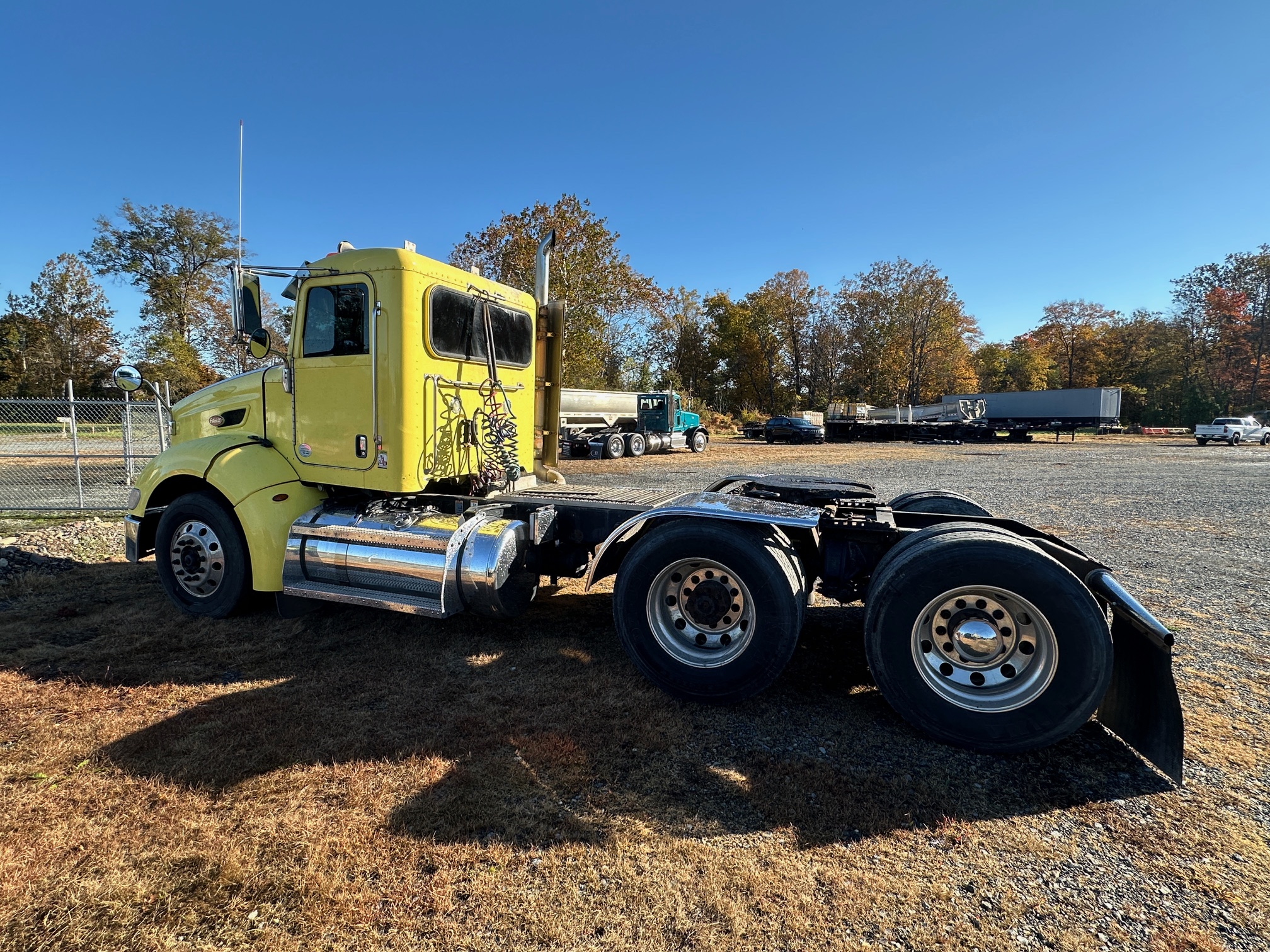 2013 PETERBILT 384 - Image 11