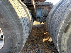 2013 PETERBILT 384 - Image 23