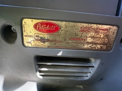 2013 PETERBILT 384 - Image 40