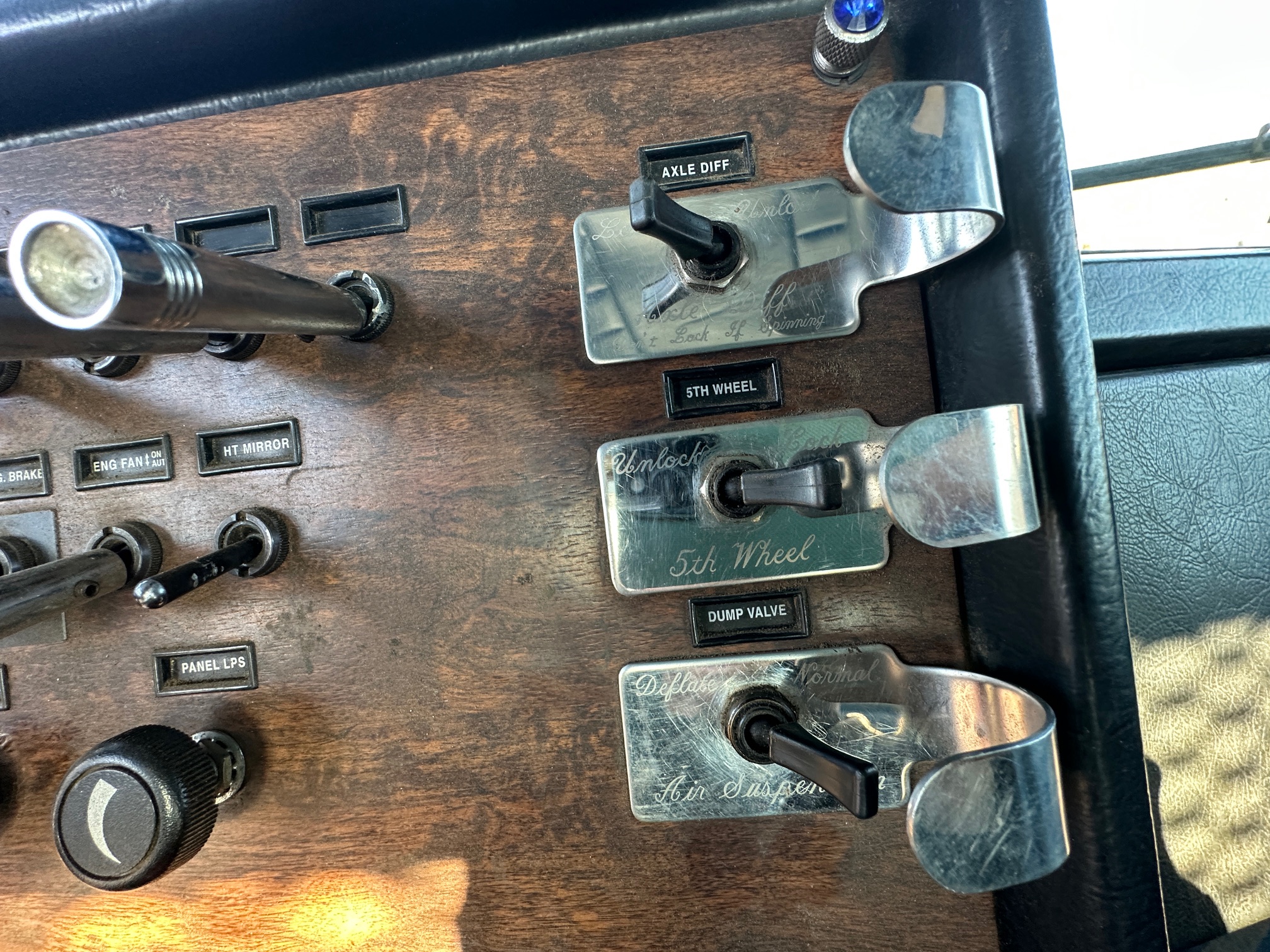 1993 PETERBILT 379 Heavy Haul - Image 36