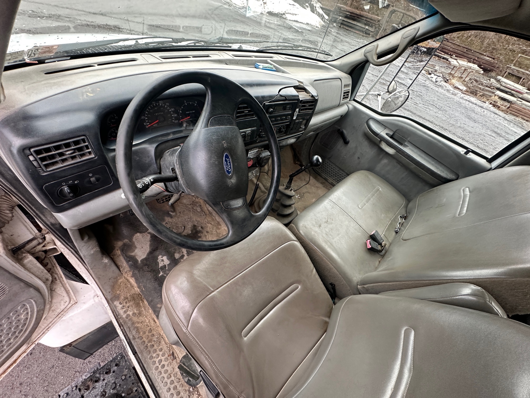 2007 FORD F750 - view 13 of 42