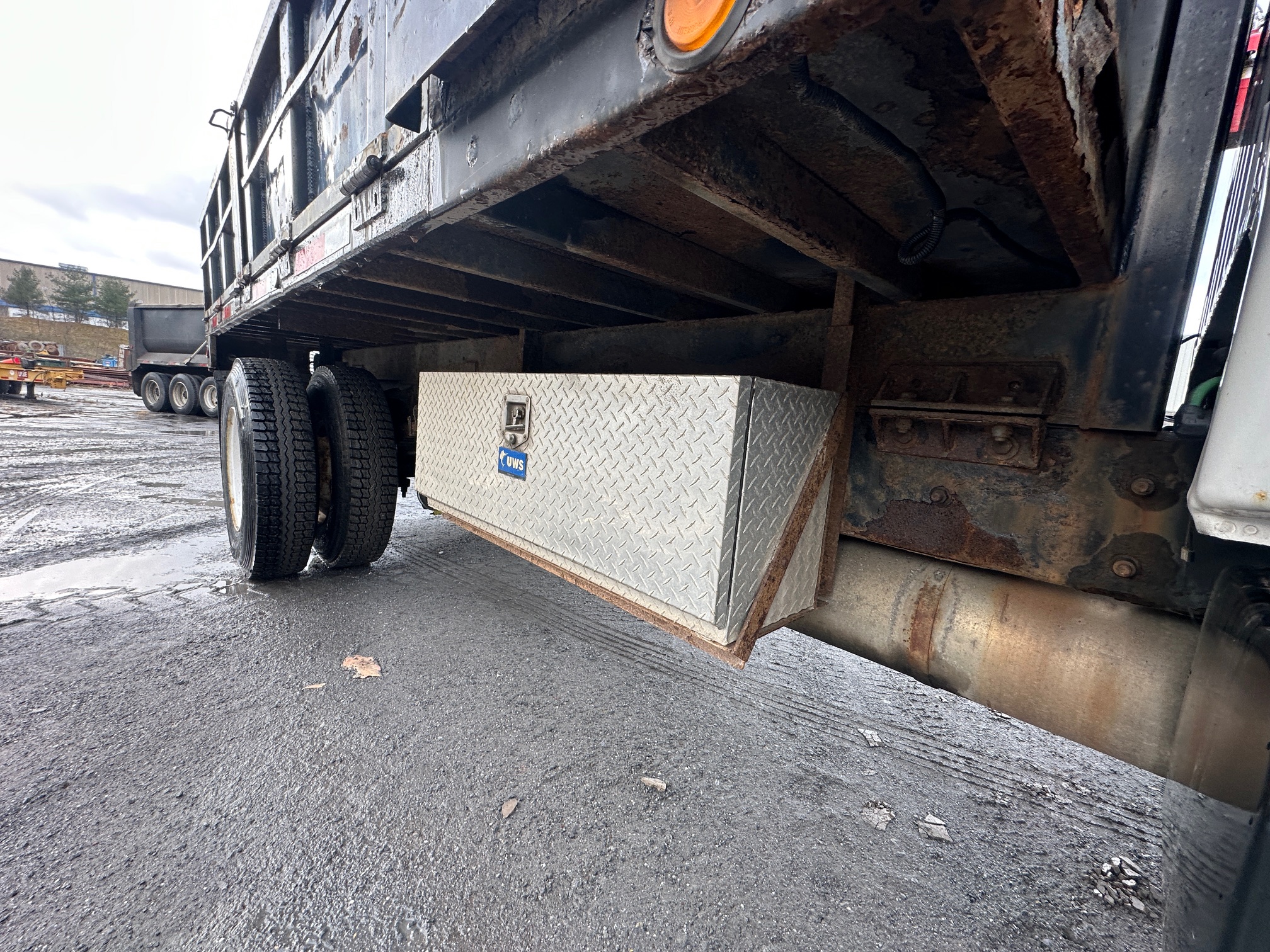 2007 FORD F750 - Image 30