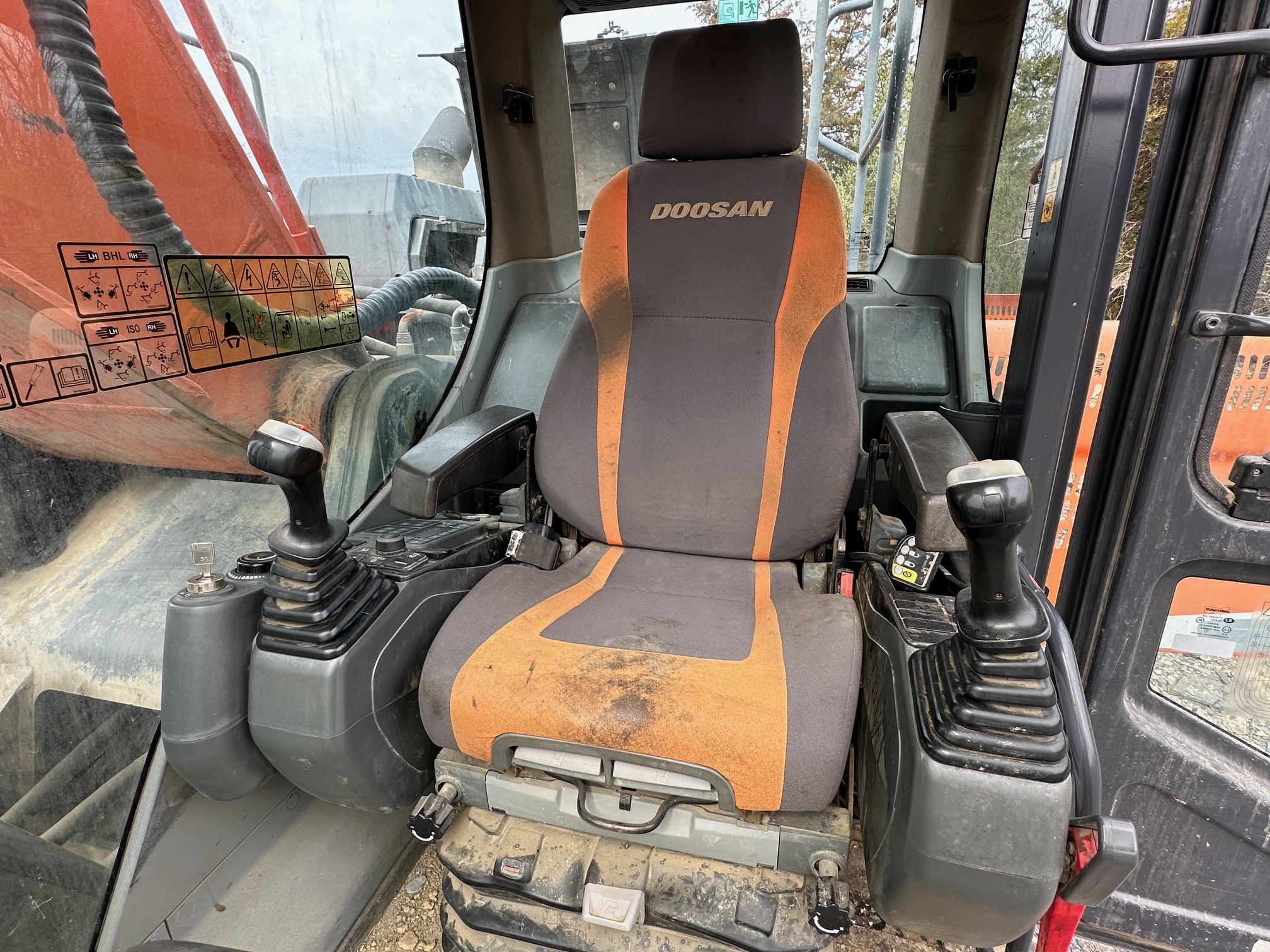 2015 DOOSAN DX350LC-5 - Image 41