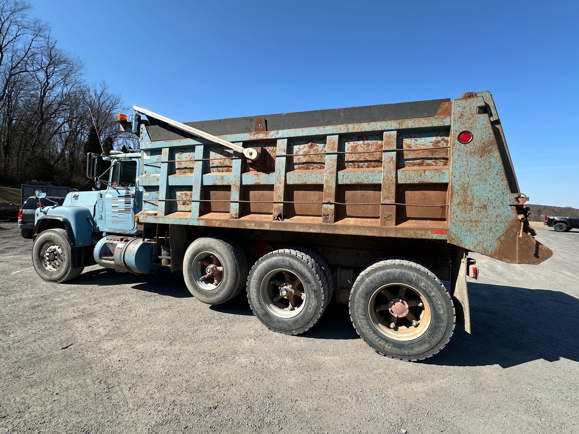 1988 MACK RD690S - Image 13