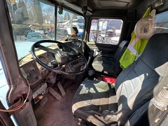 1988 MACK RD690S - Image 17