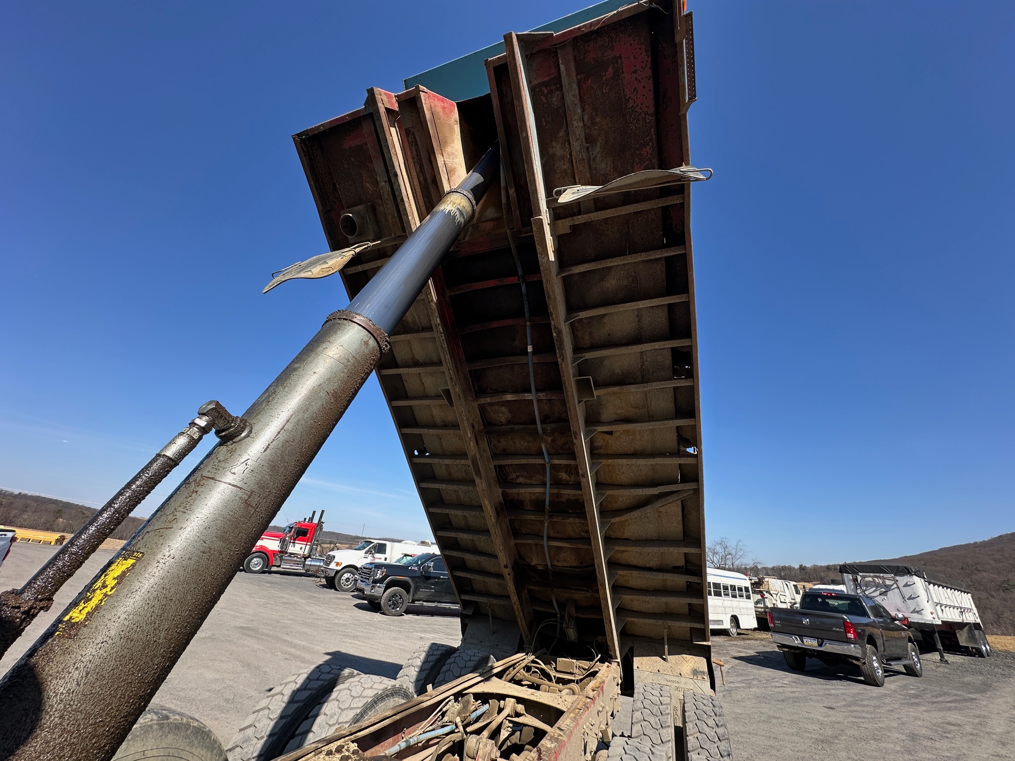 1988 MACK RD690S - Image 26