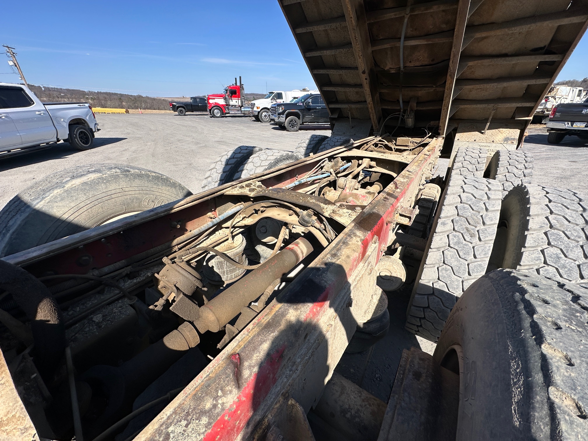 1988 MACK RD690S - Image 27