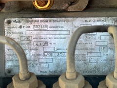 1988 MACK RD690S - Image 39