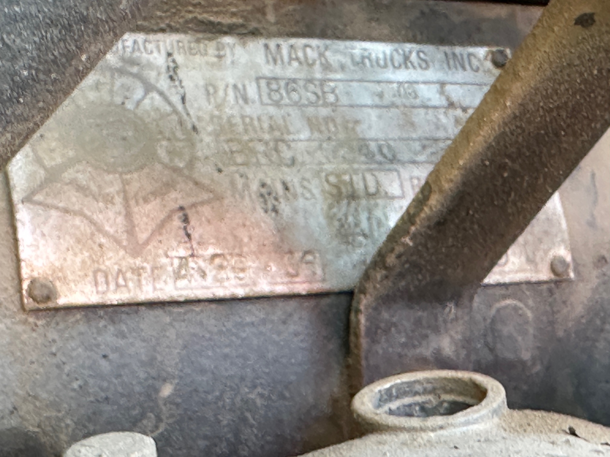 1988 MACK RD690S - Image 40