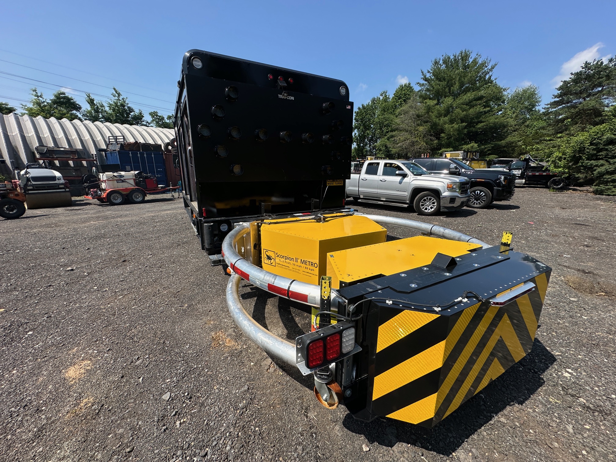 2015 ISUZU NPR Metro Attenuator - view 5 of 23