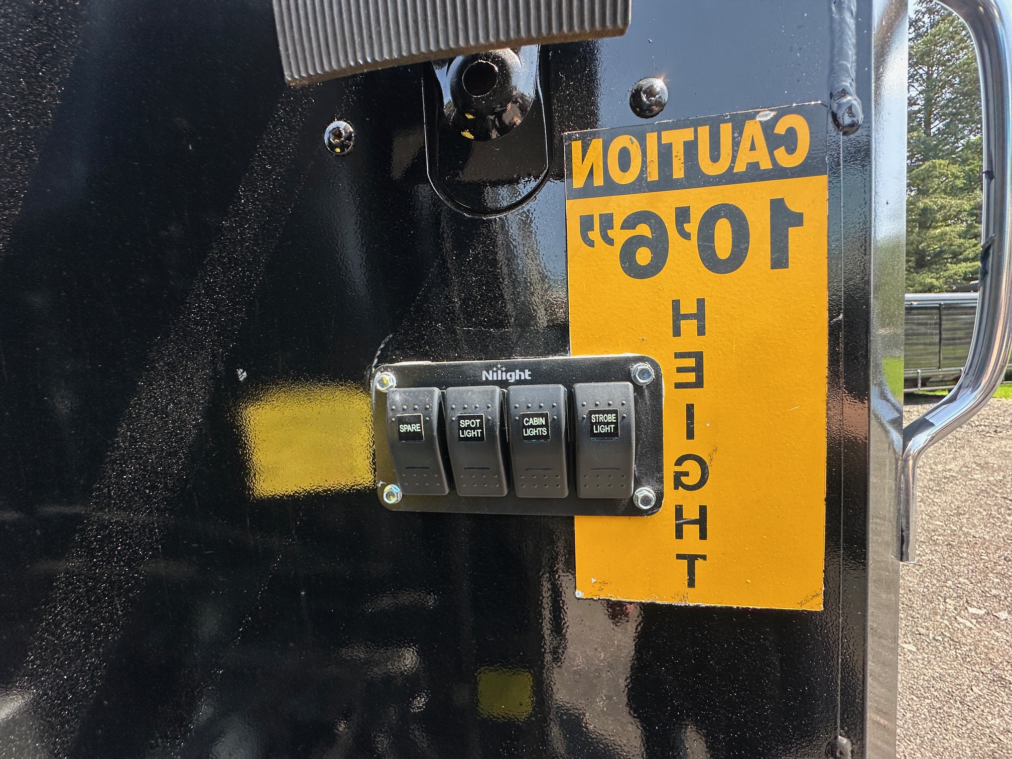 2015 ISUZU NPR Metro Attenuator - view 19 of 23