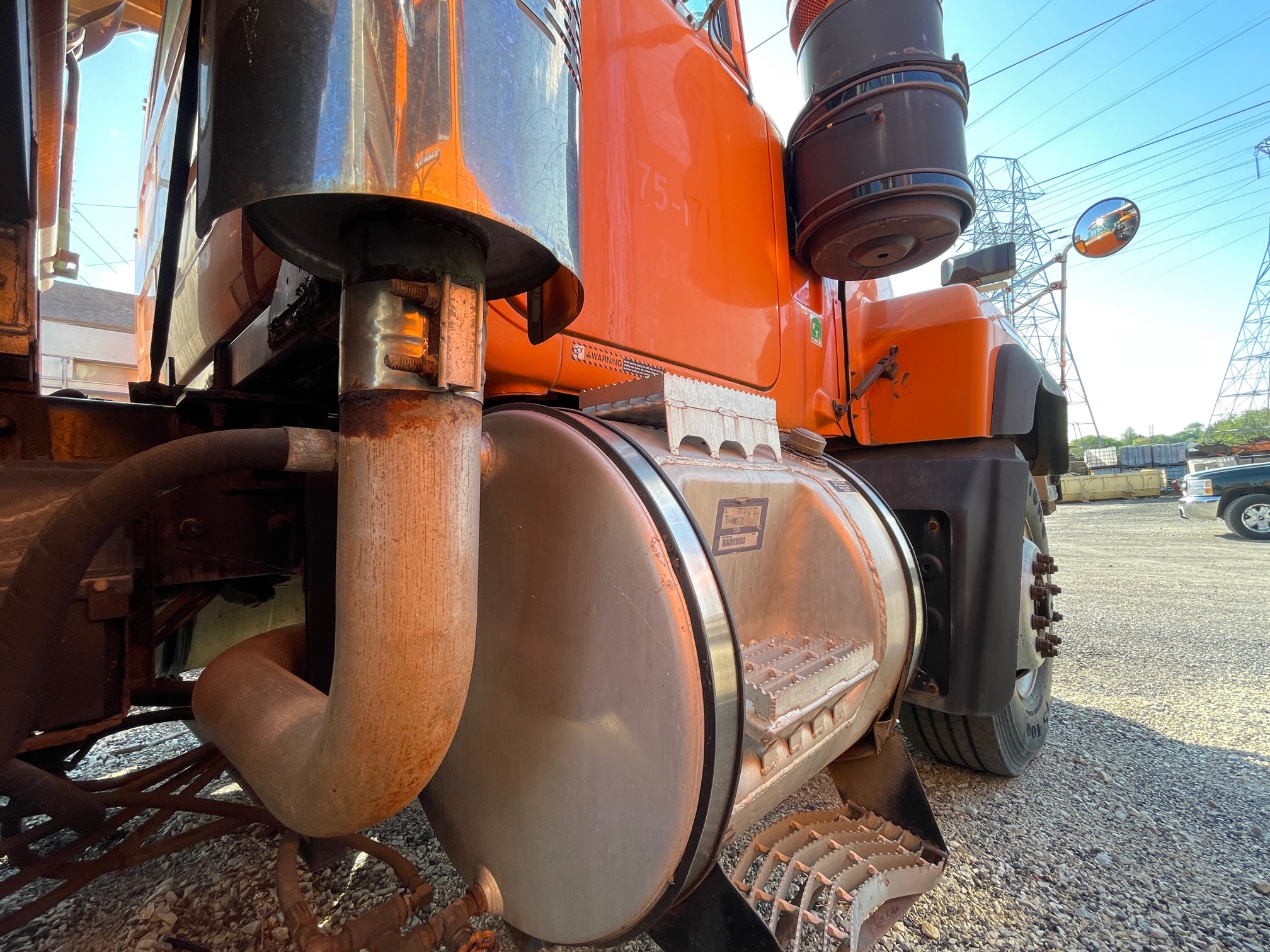 2001 MACK RD690P #2 - view 12 of 36