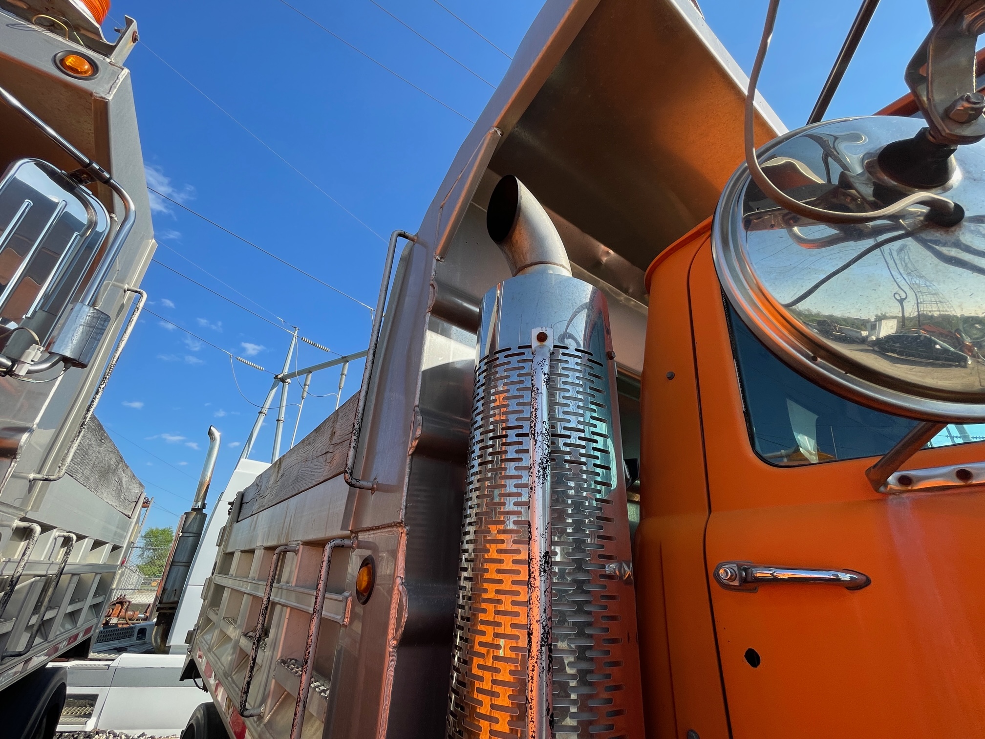 2001 MACK RD690P #2 - Image 13