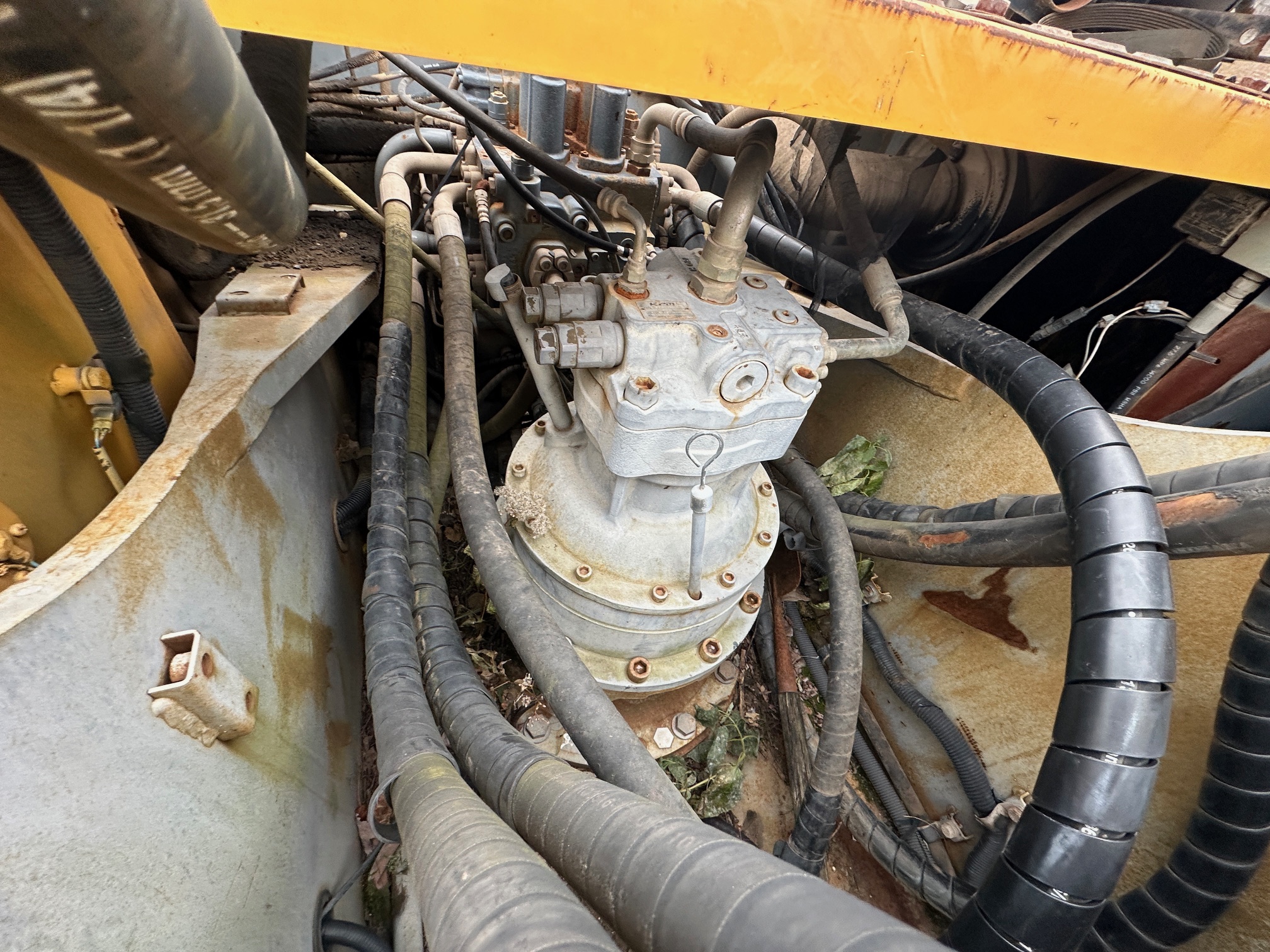 2005 DEERE 330C LC - view 15 of 24