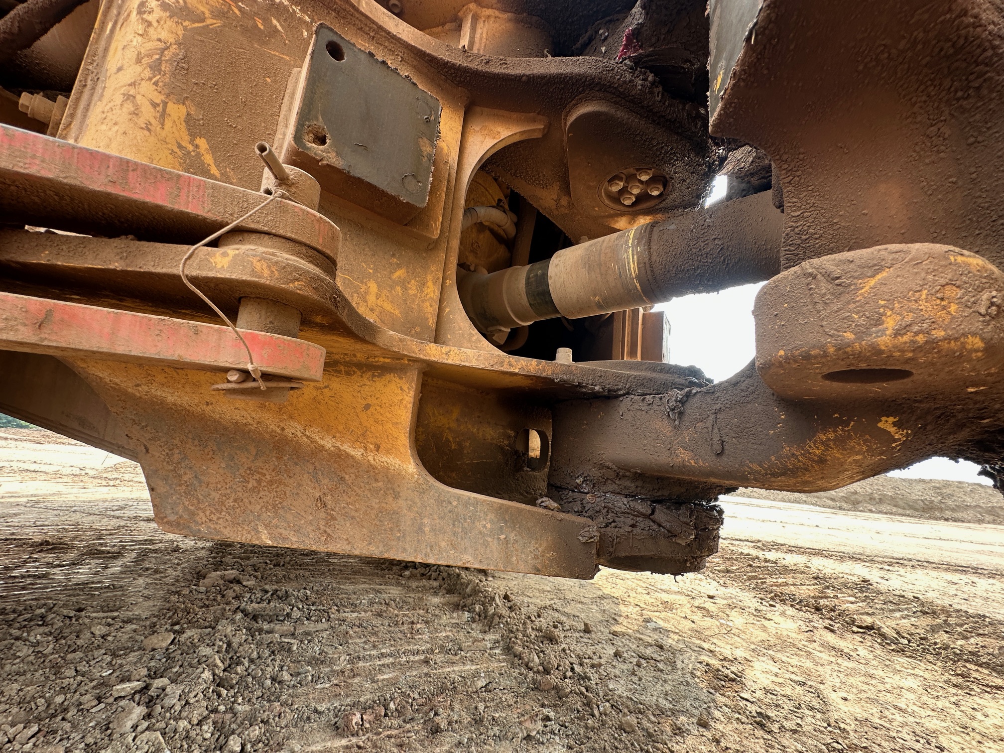 2014 DEERE 460E Off Road Dump - Image 22