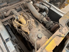 2014 DEERE 460E Off Road Dump - Image 25