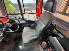 2014 DEERE 460E Off Road Dump - Image 29