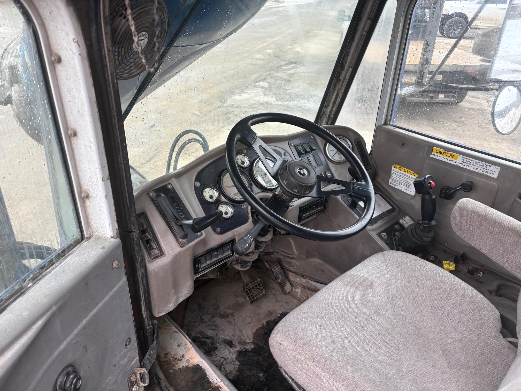 2000 OSHKOSH S2346 - Image 14