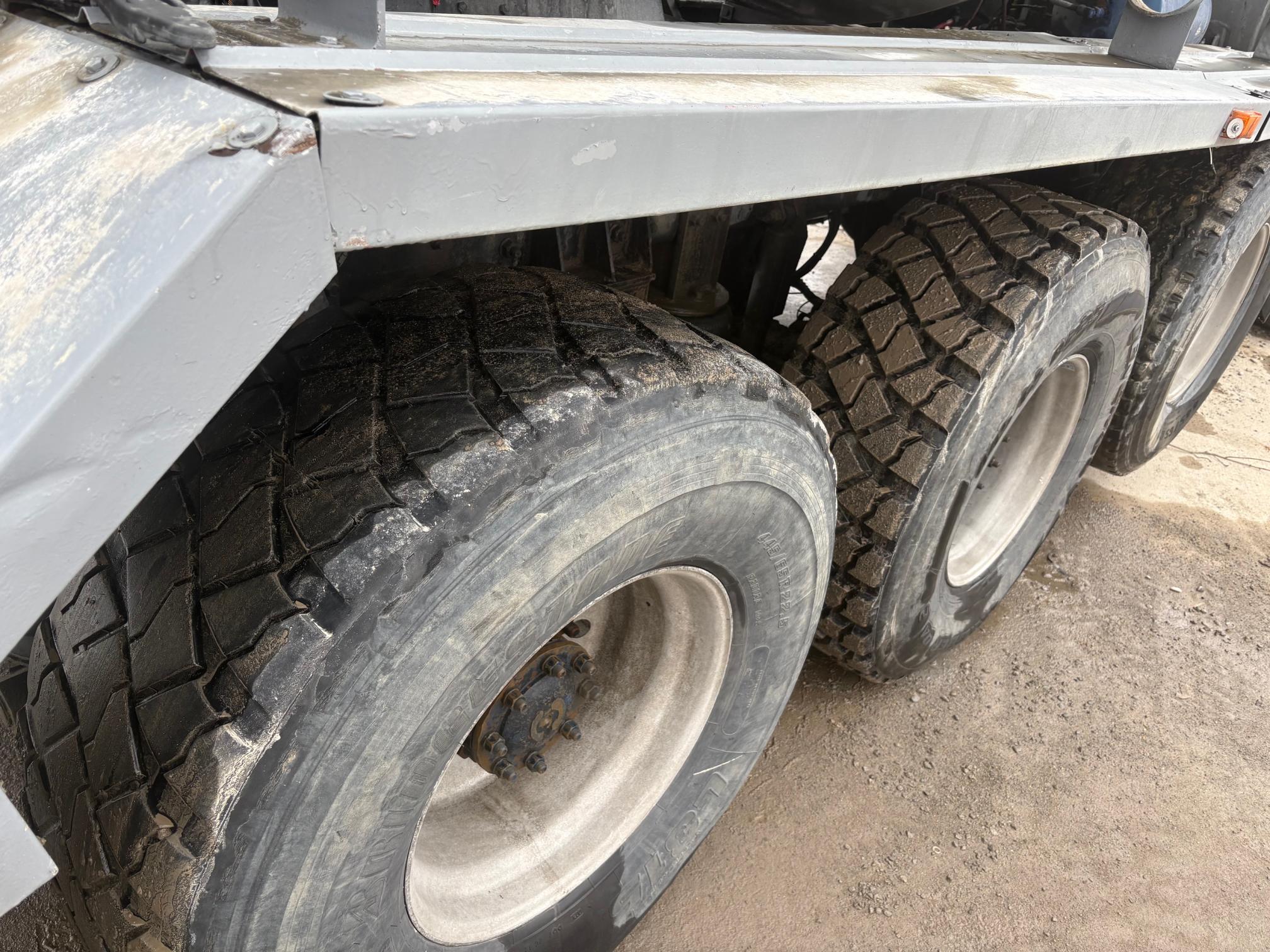 2000 OSHKOSH S2346 - Image 26