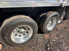 2016 PETERBILT 365 - Image 15