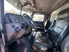 2016 PETERBILT 365 - Image 22