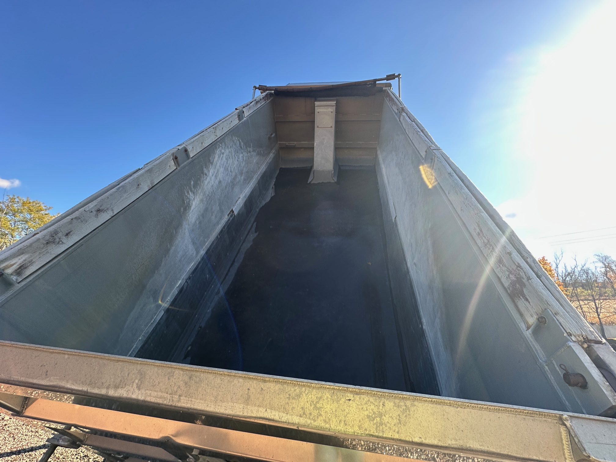 2016 PETERBILT 365 - Image 28