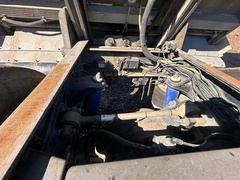 2016 PETERBILT 365 - Image 33