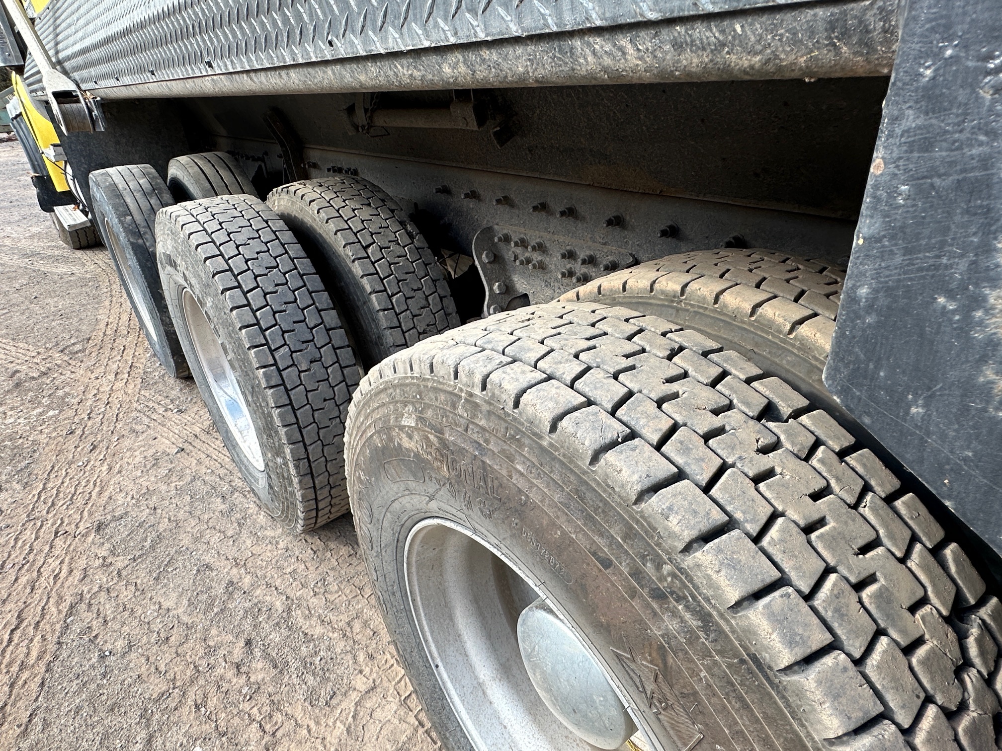 2007 STERLING L9500 - Image 18