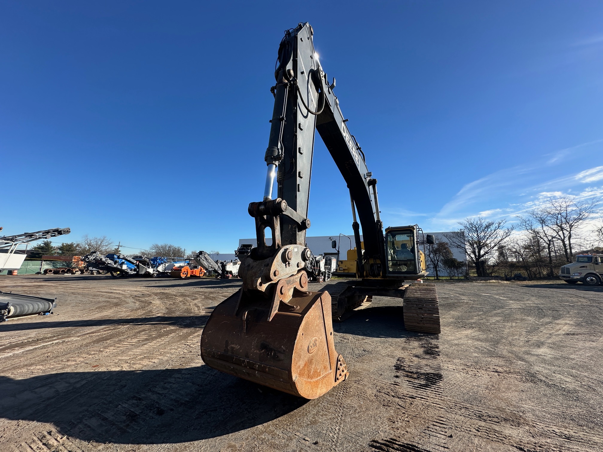 2009 DEERE 450D LC - Image 3