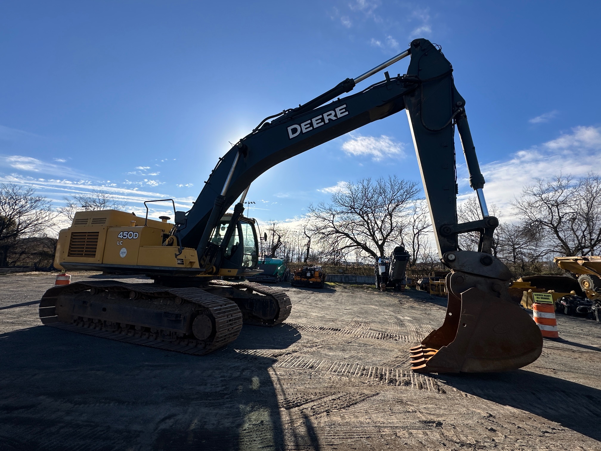 2009 DEERE 450D LC - Image 6