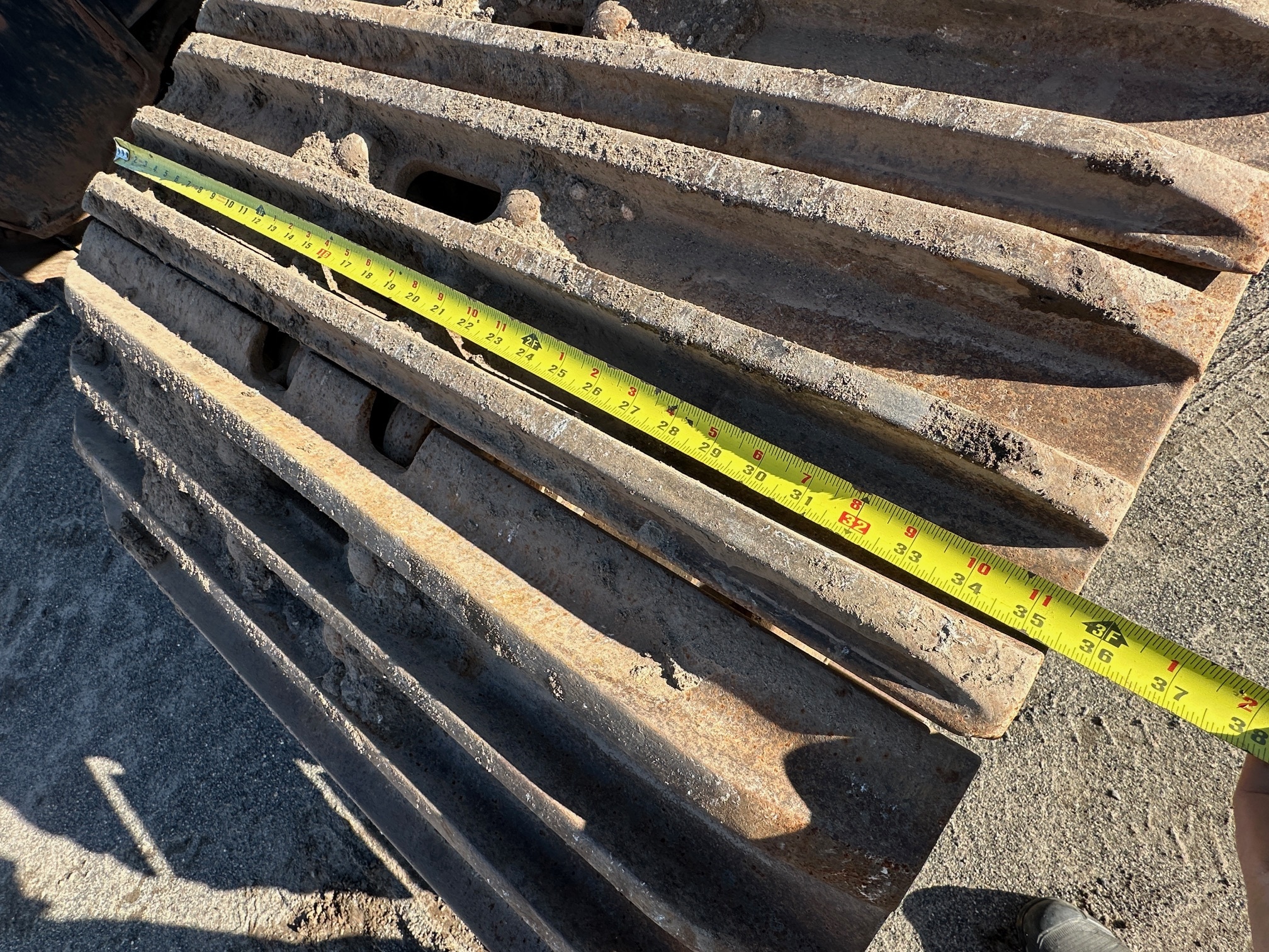 2009 DEERE 450D LC - Image 24