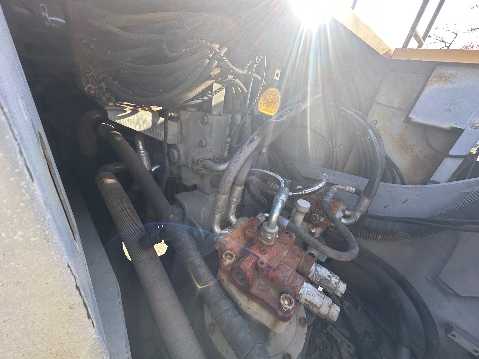 2009 DEERE 450D LC - Image 27