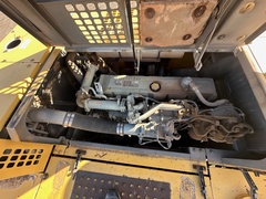 2009 DEERE 450D LC - Image 29