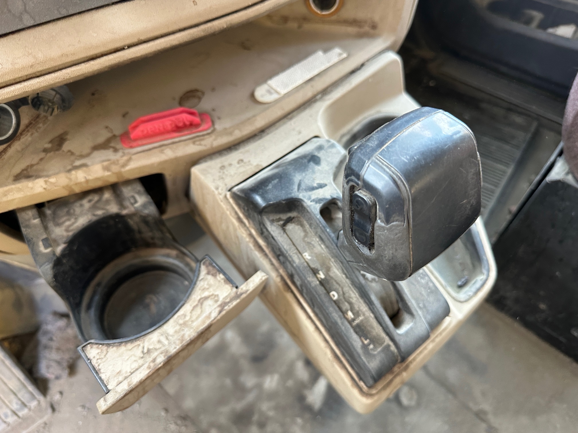 2016 PETERBILT 579 - Image 11