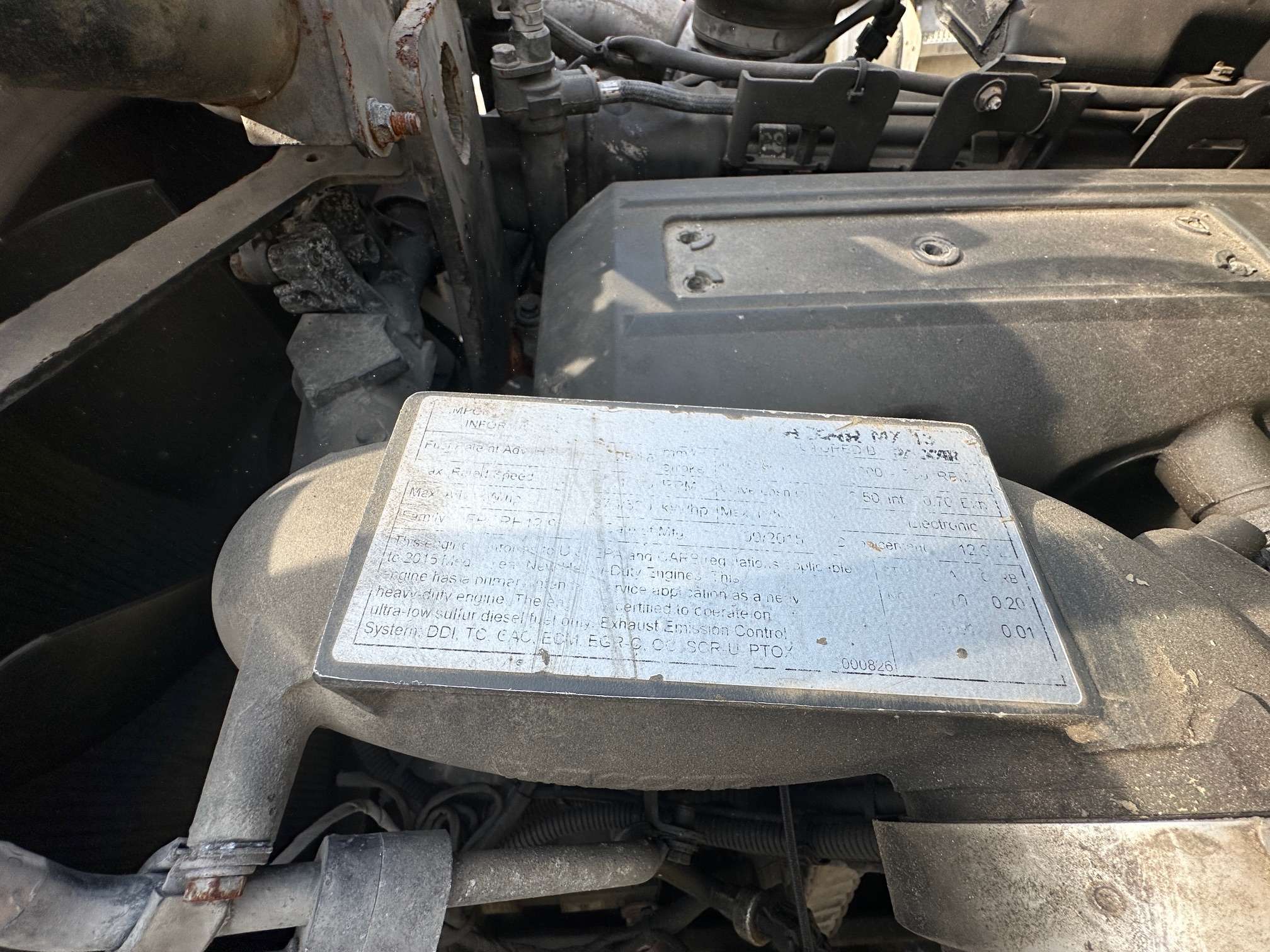 2016 PETERBILT 579 - Image 38