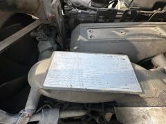 2016 PETERBILT 567 - Image 38