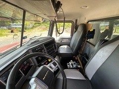 2019 MACK Granite GR64F - Image 23