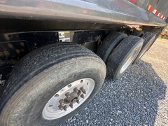 2019 MACK Granite GR64F - Image 25