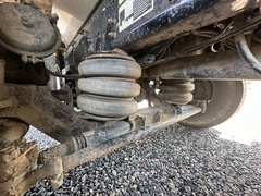 2019 MACK Granite GR64F - Image 27