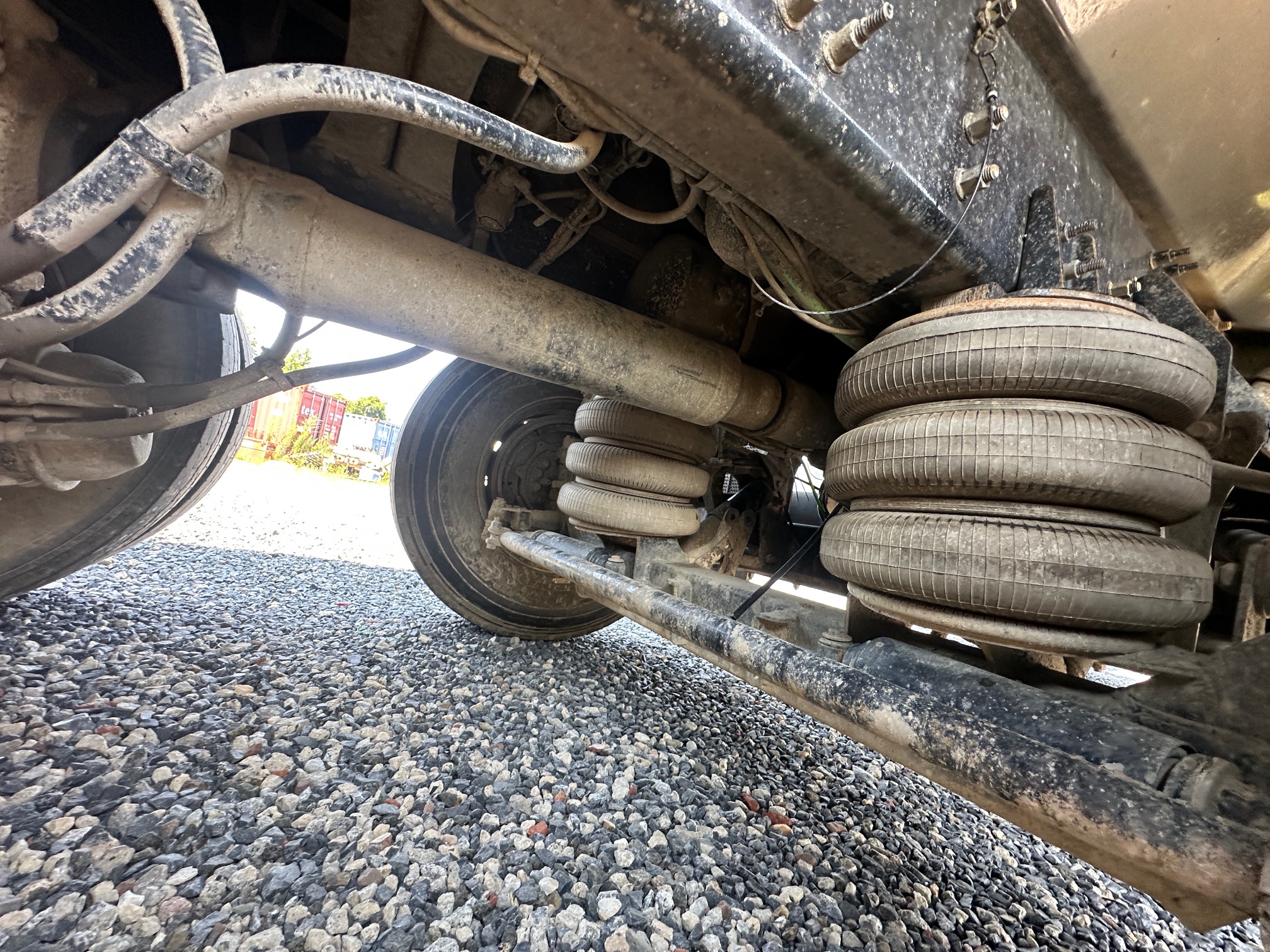 2019 MACK Granite GR64F - Image 33