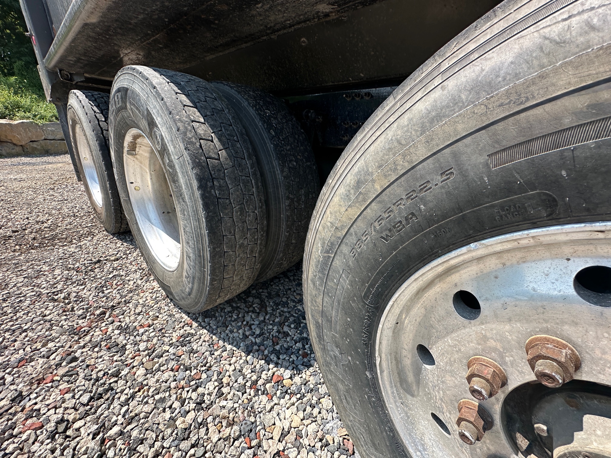 2019 MACK Granite GR64F - Image 46