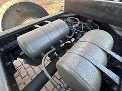 2004 KENWORTH T800 - Image 18