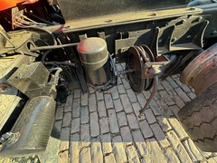 2004 KENWORTH T800 - Image 30