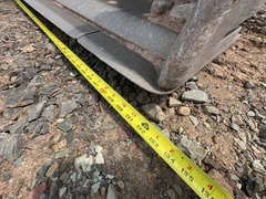 2020 DEERE 744L - Image 30