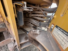 2020 DEERE 744L - Image 37