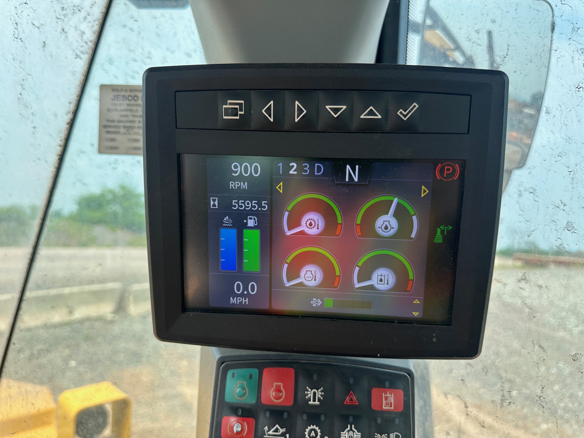 2020 DEERE 744L - Image 45