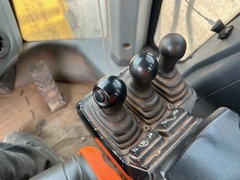 2020 DEERE 744L - Image 49