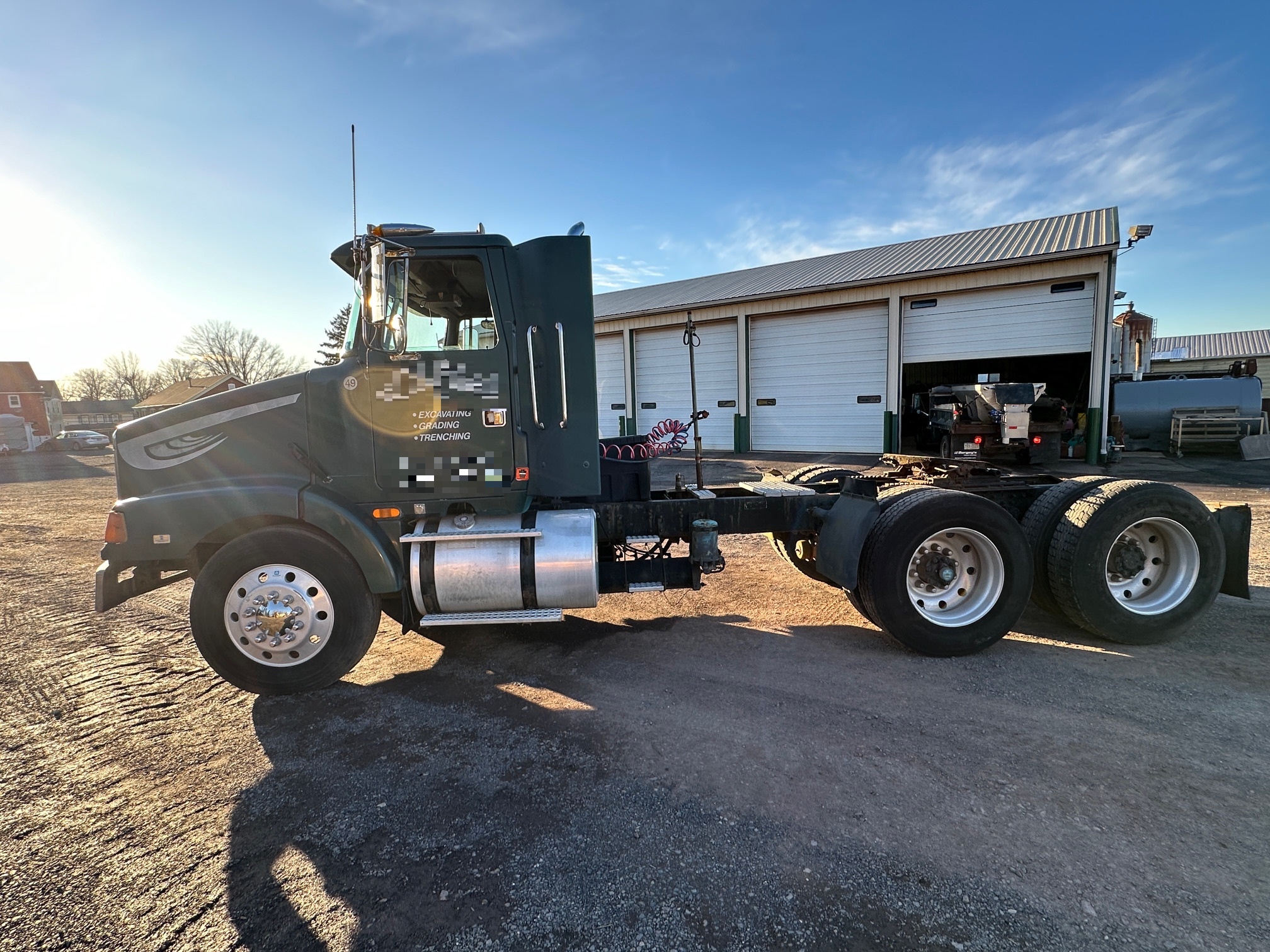 1995 WHITE/GMC WCA64T - Image 11