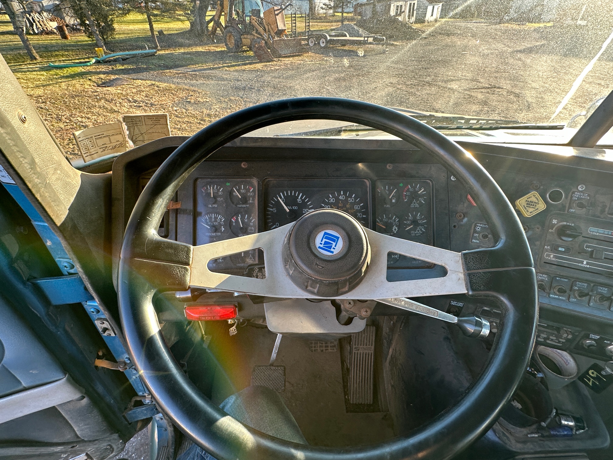 1995 WHITE/GMC WCA64T - view 18 of 38