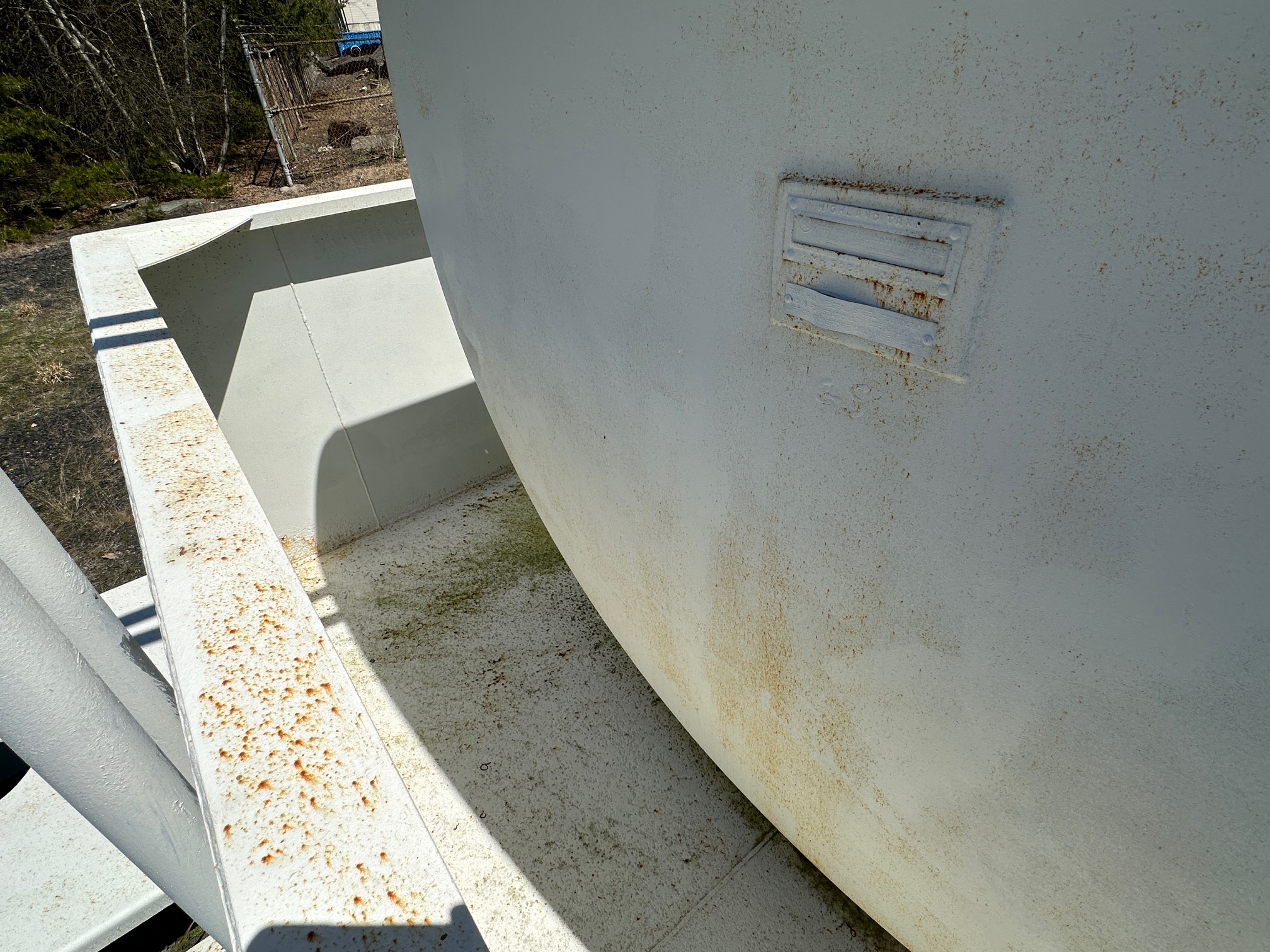 2010 HIGHLAND TANK 10,000ga FUEL TANK - Image 11